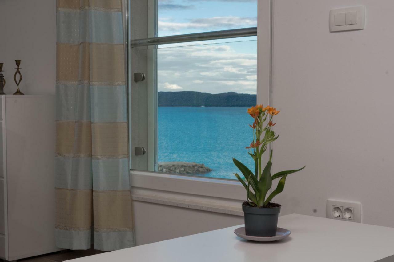Kaštela Beachfront Apartments Don מראה חיצוני תמונה