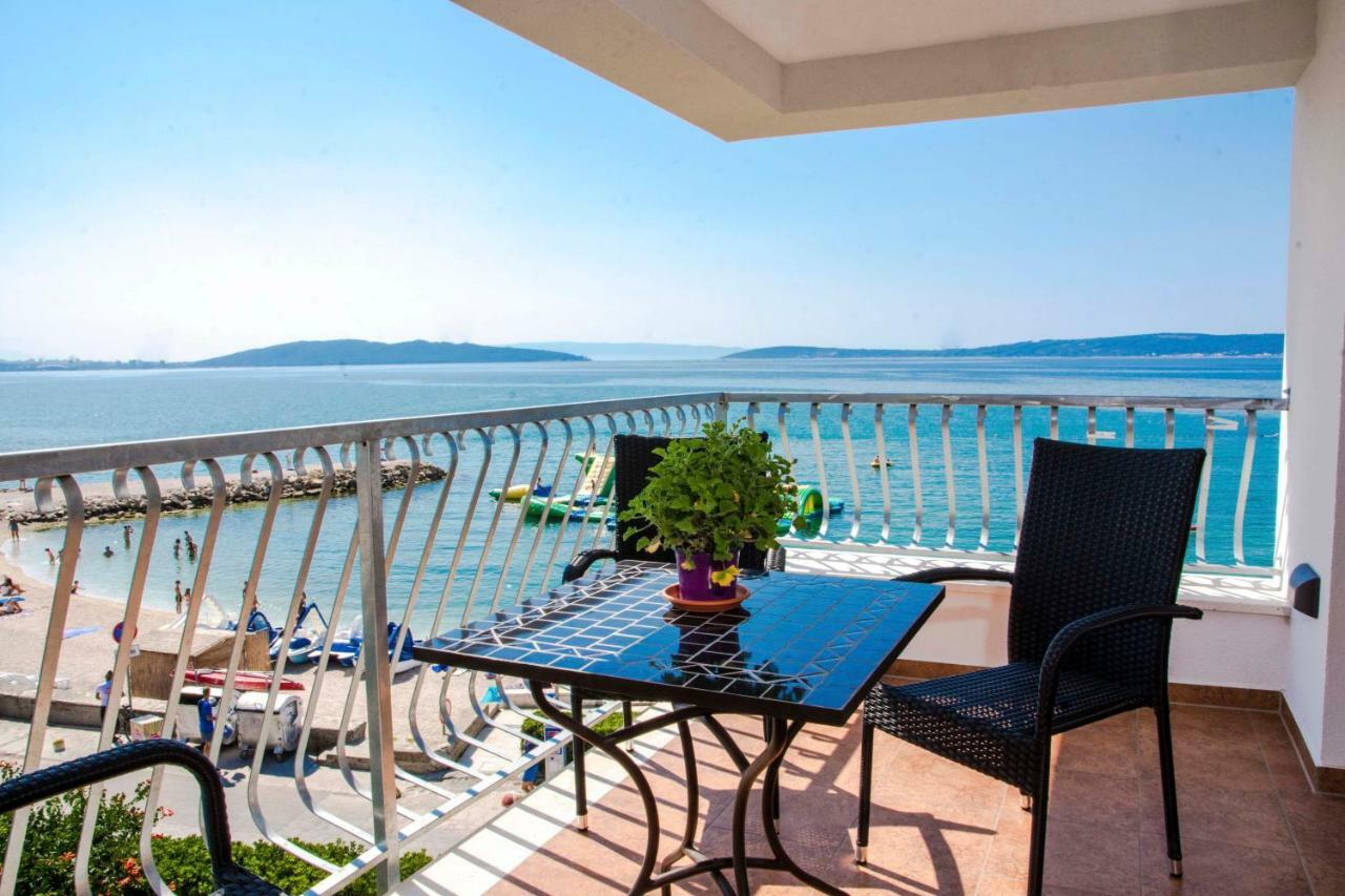 Kaštela Beachfront Apartments Don מראה חיצוני תמונה