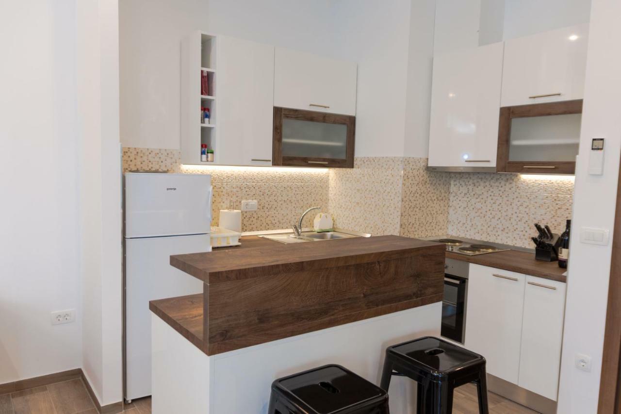 Kaštela Beachfront Apartments Don מראה חיצוני תמונה